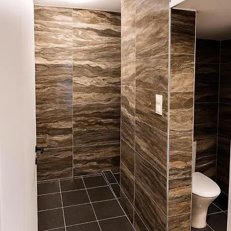 Pansea Exclusive سالونيك